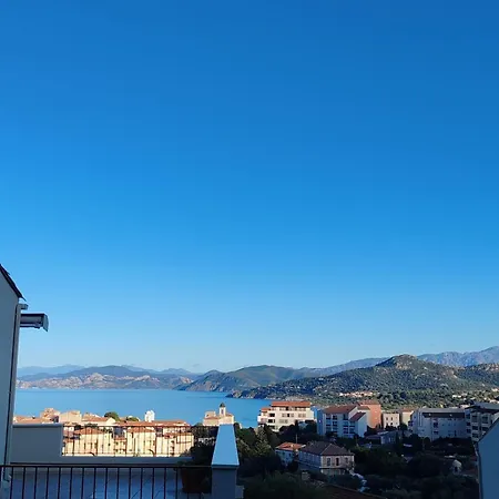 Paisible, Vue Mer, Proche Du Centre